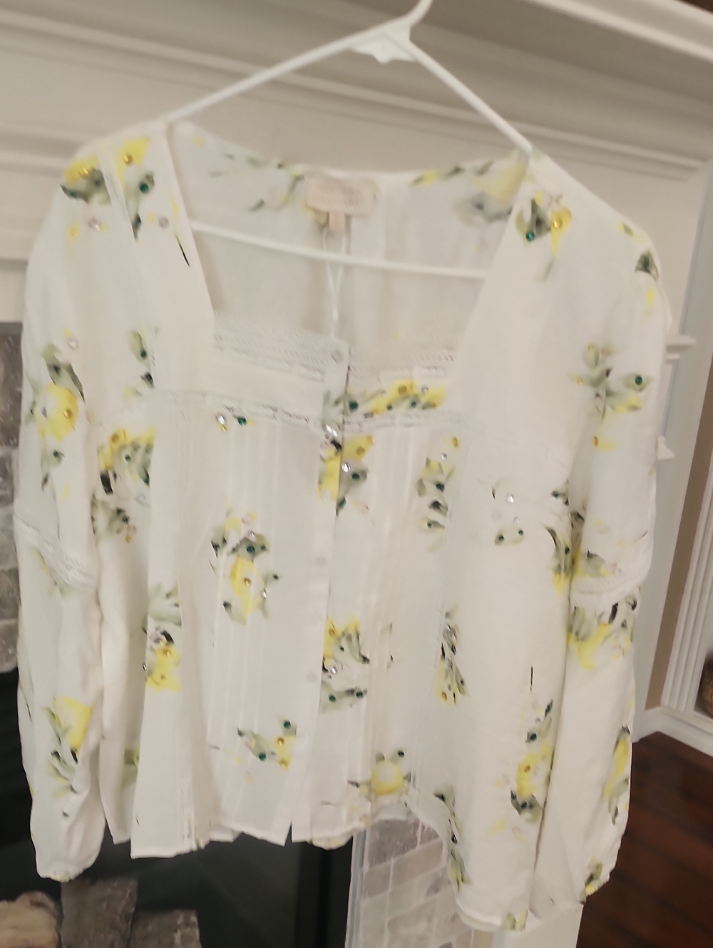 White Floral Button-Front Blouse with Yellow Accents